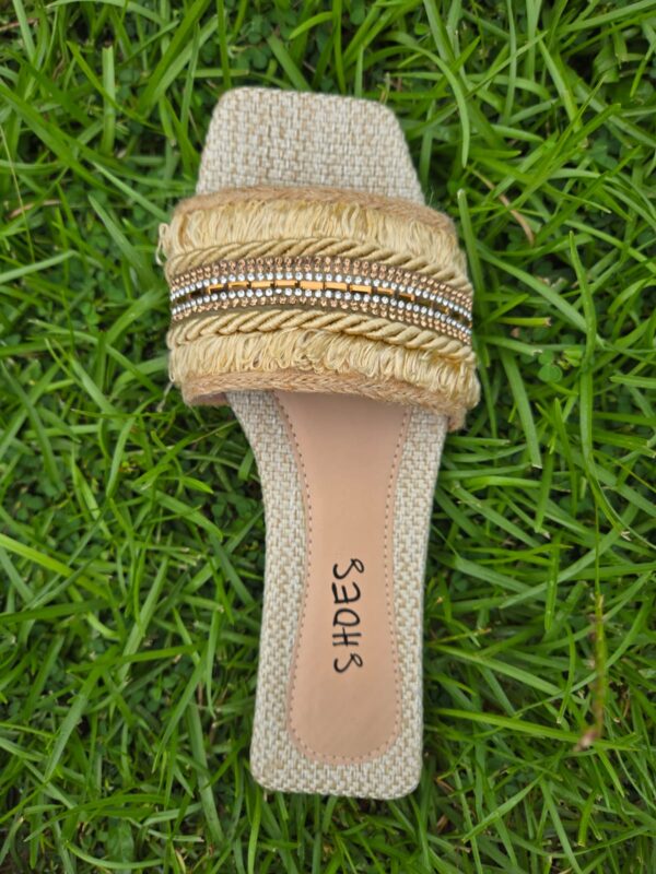 Dewoman Cream and Beige DeWoman Sandal s100